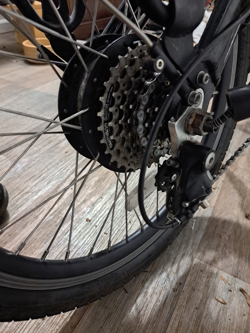 CARRERA CROSSCITY E FOLDING BIKE HARDLY USED IN EXCELLENT CONDITION
