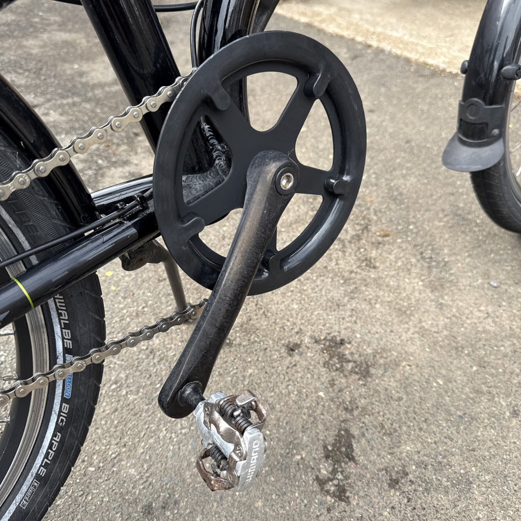 Tern Link D7i  Folding Bike 7-Speed V-Brakes Rack Mudguards Black/Grey