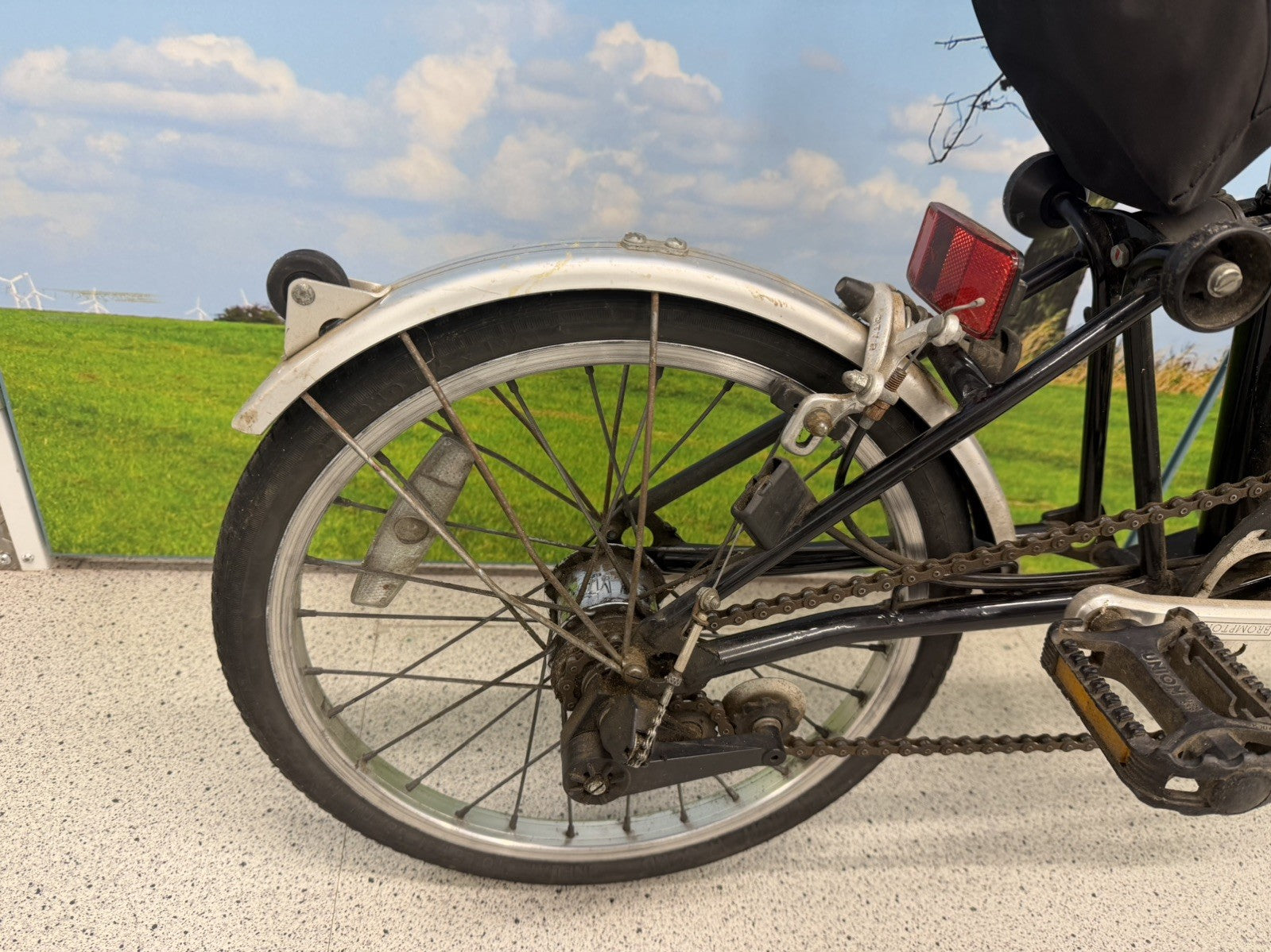 Brompton C Line M5L (5 Speed) folding bicycle -Black