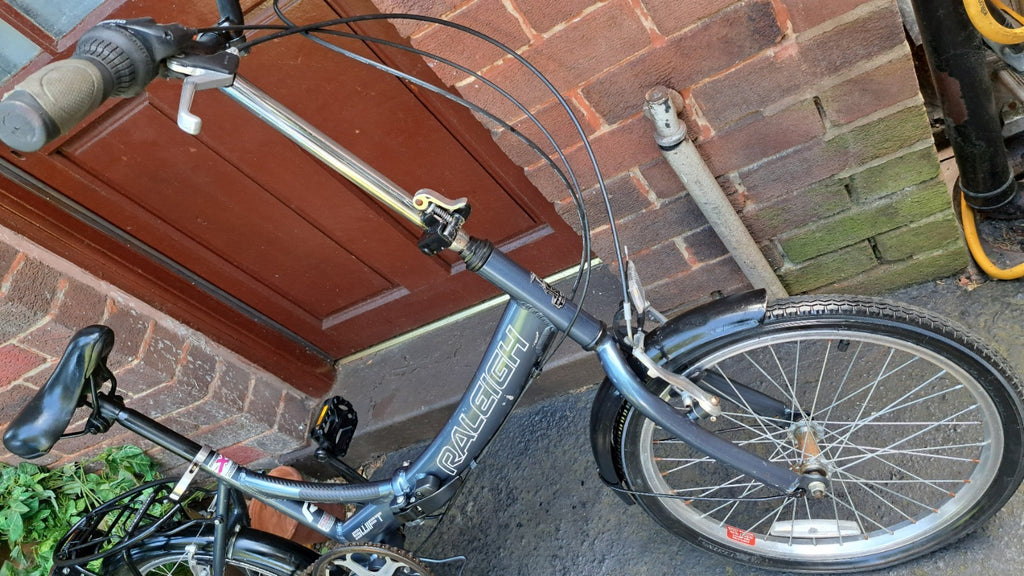 RALEIGH SWIFT FOLD UP BIKE