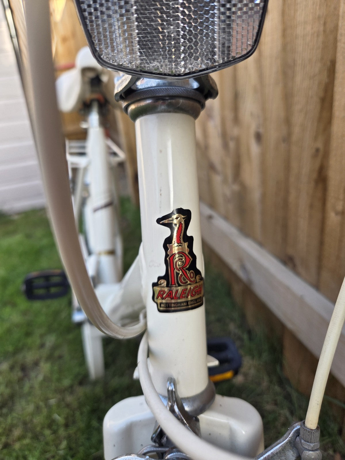 Raleigh Compact Vintage Folding Bike Bicycle Retro Cream White