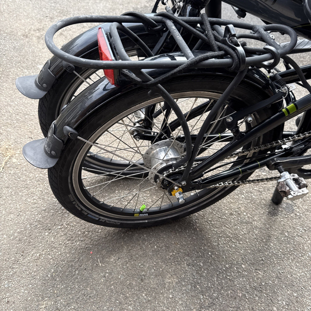 Tern Link D7i  Folding Bike 7-Speed V-Brakes Rack Mudguards Black/Grey