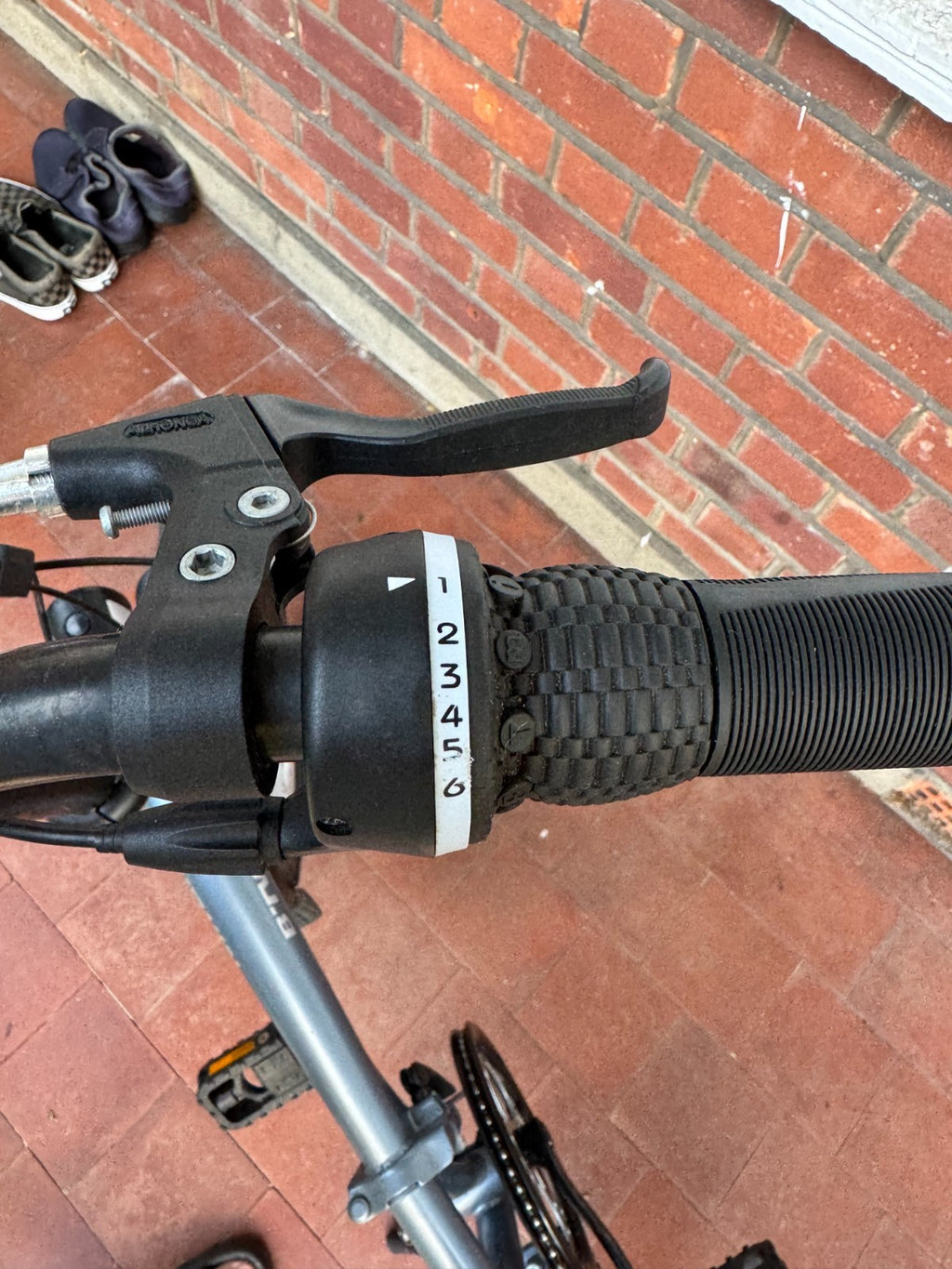 BTWIN Fold 120 Folding Bike - 20” Wheels - 6 Speed - With Kryptonite Lock +Cable