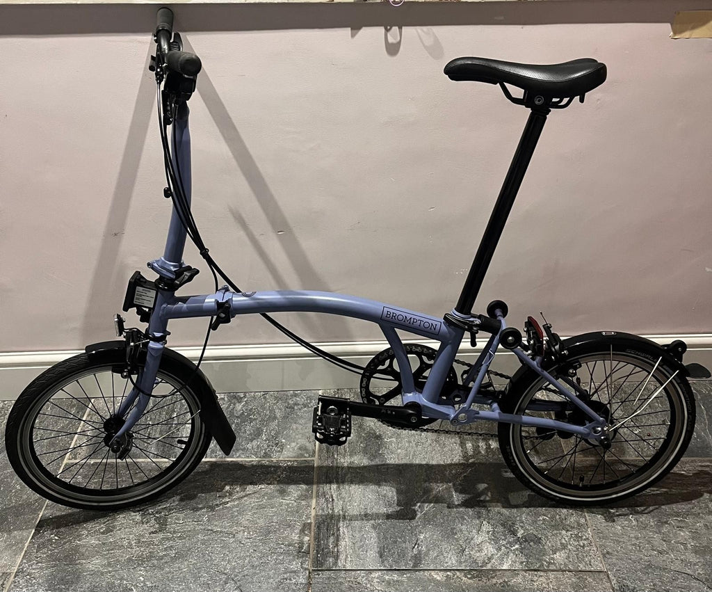 Ocean Blue Brompton C Line 6 Speed 2023 Folding Bike. Serviced, with accessories