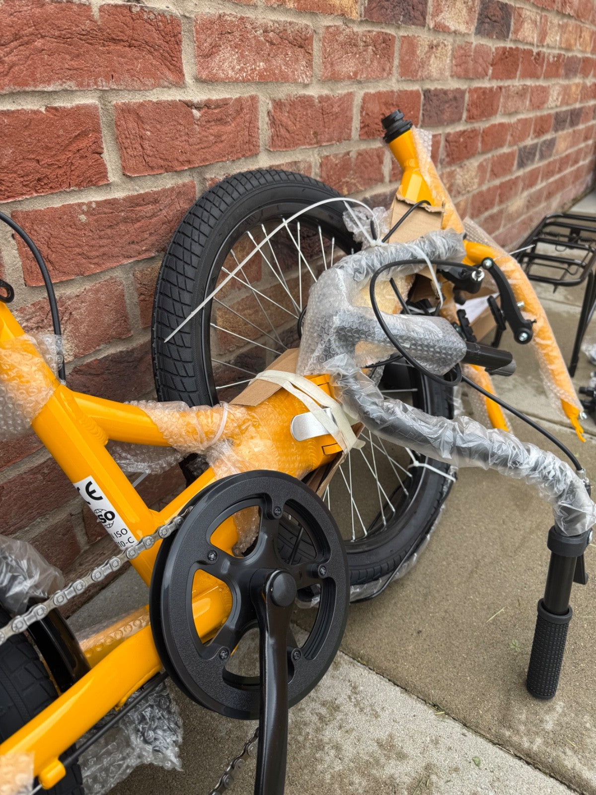 DeMarche: Yellow Aluminium Folding Bike, Size: 123 20.5 x 55cm