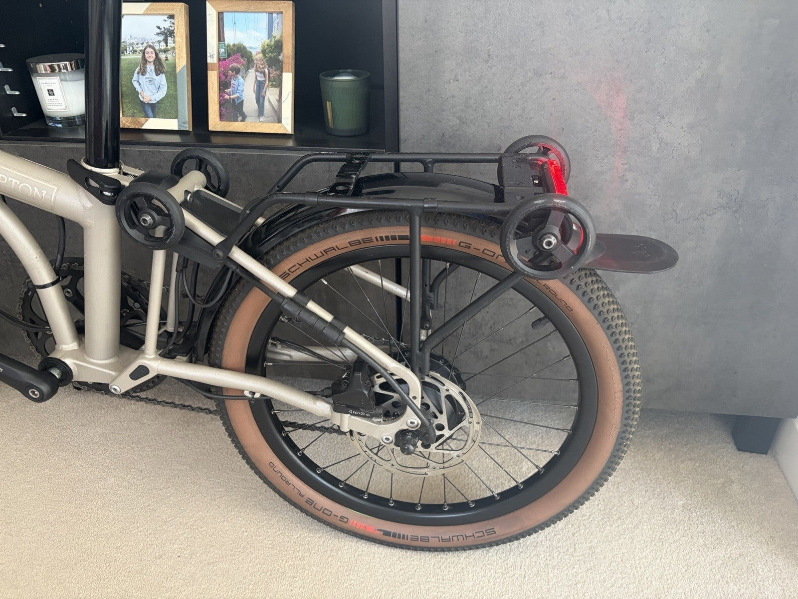 Brompton G Line 4 Speed Traildust White Folding Bike Excellent Condition