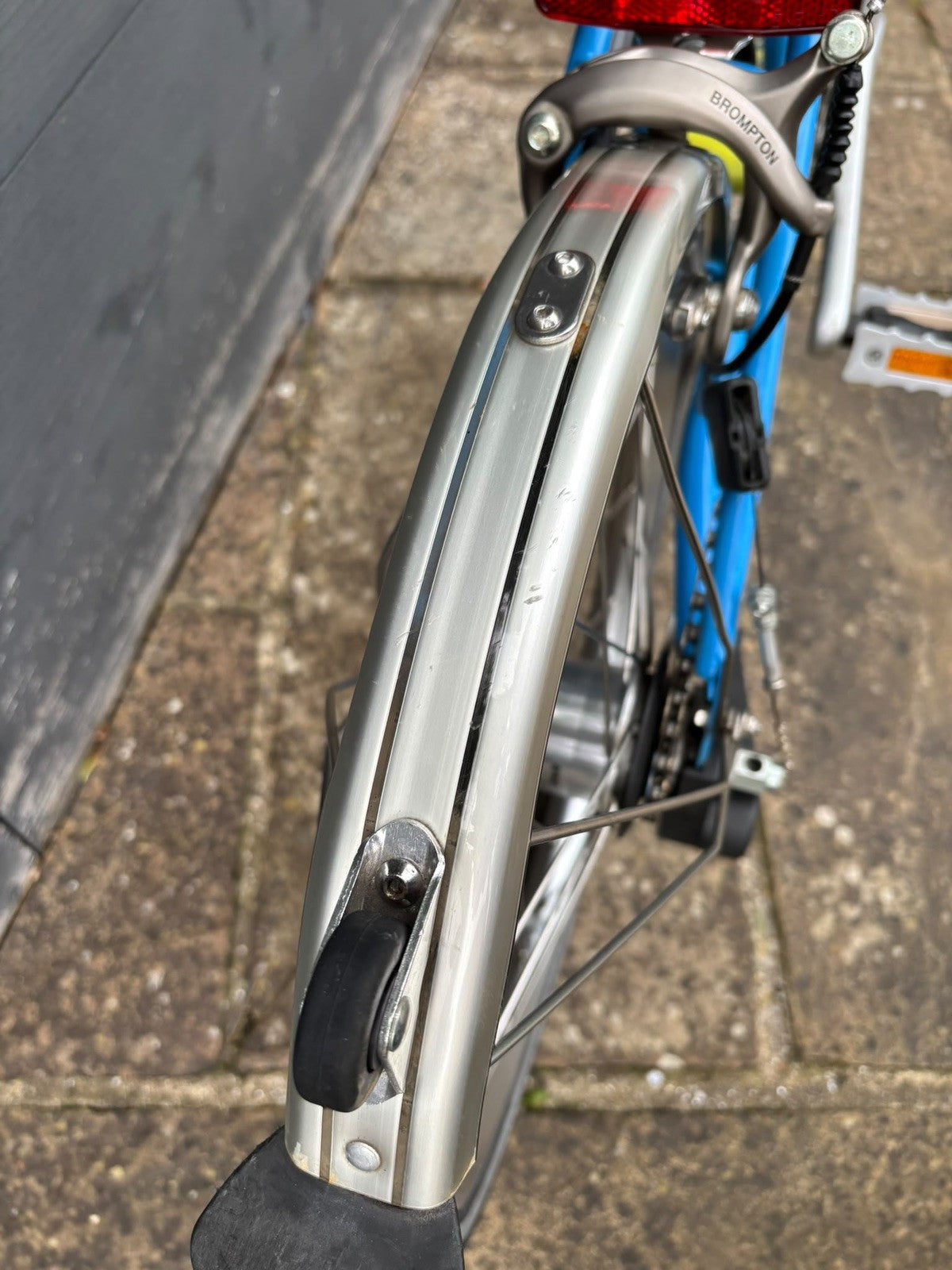 Brompton H3L Folding Bike 3 Speed C Line in Yellow / Blue