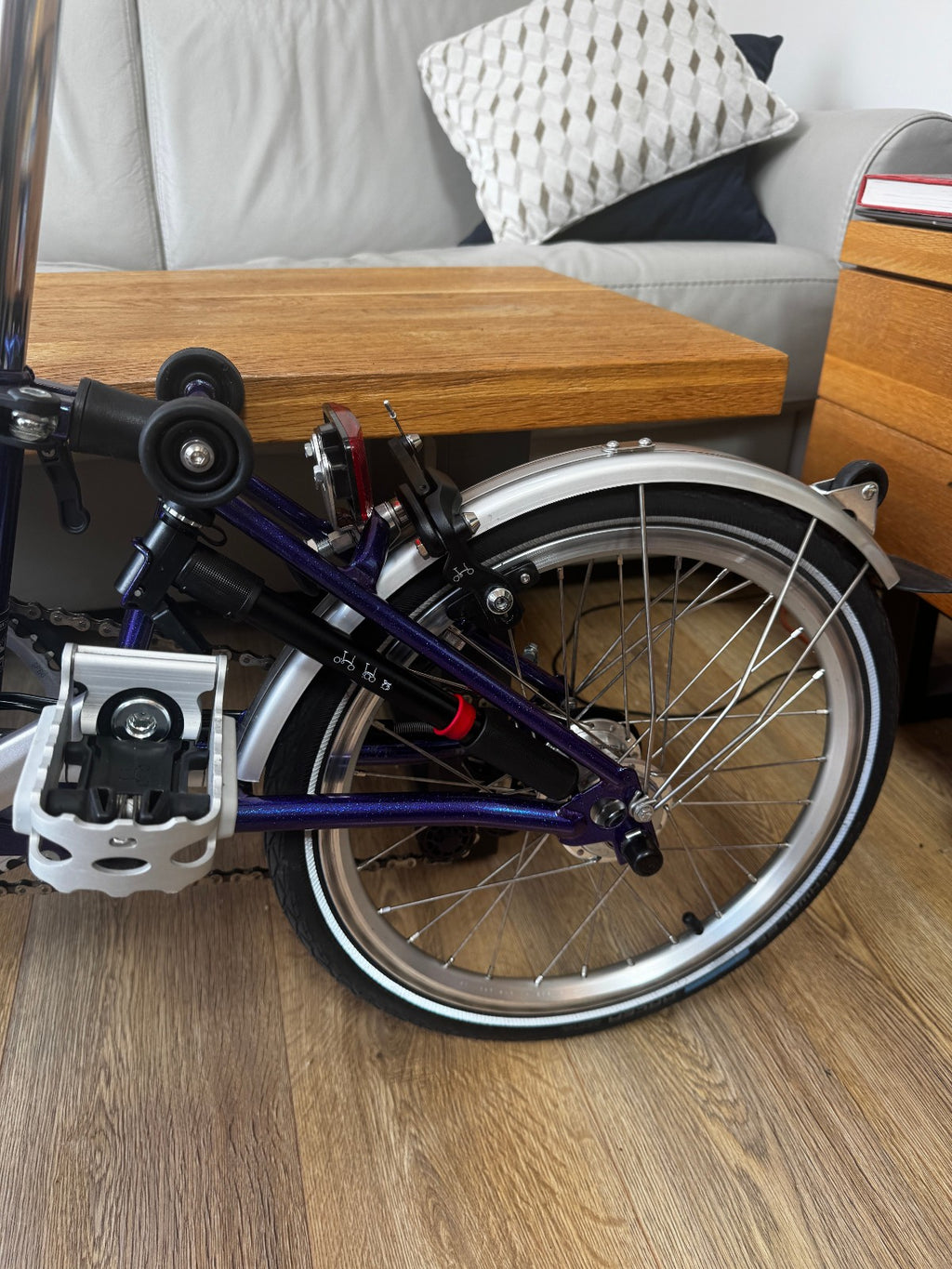 Brompton M6L Folding Bicycle - PURPLE METALLIC - 6 Speed - MINT