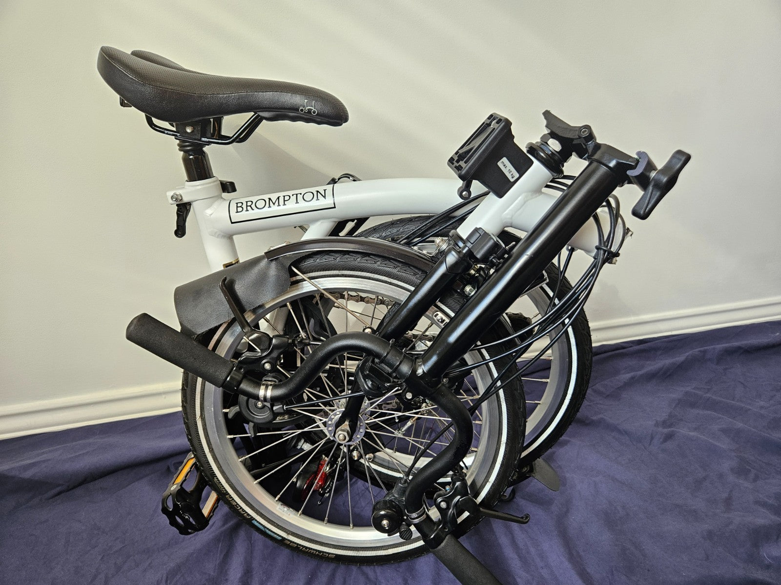 Brompton M6L - 6 Speed - C Line - Mid- White - VGC