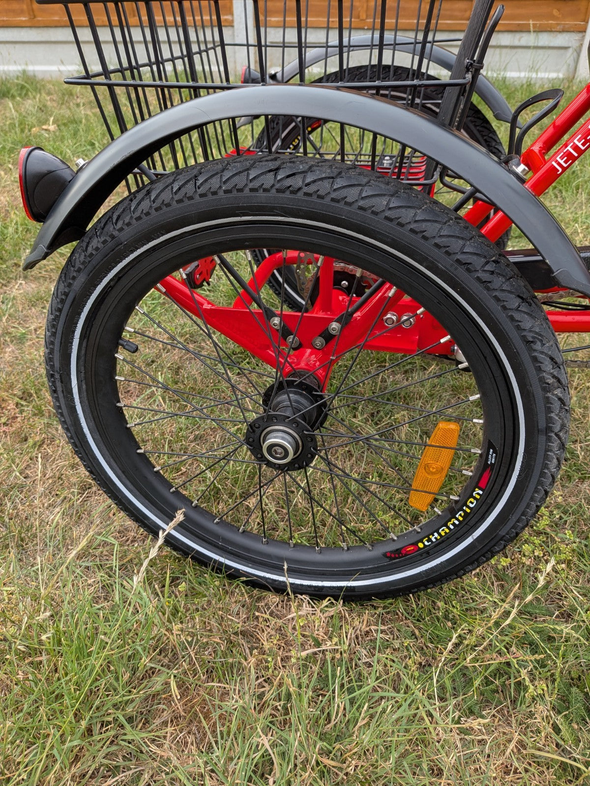 Jorvik JET-E Elite Folding Electric Tricycle,20" Wheels Excellent Condition