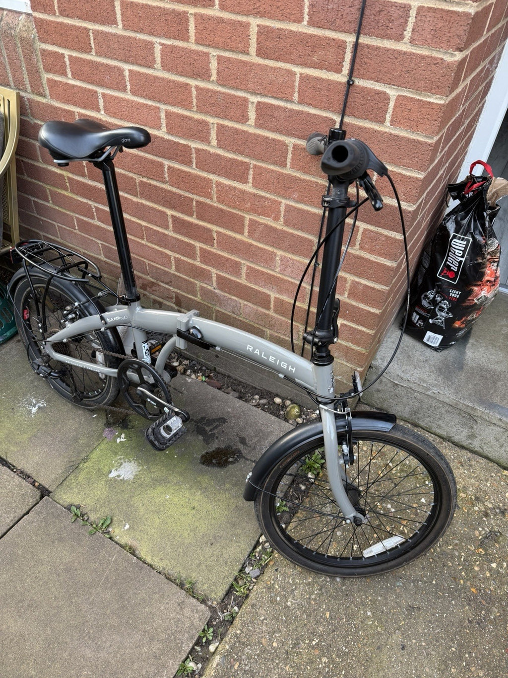 Raleigh Evo 2 Folding Bike 7-Speed Shimano Gears Grey Excellent Condition