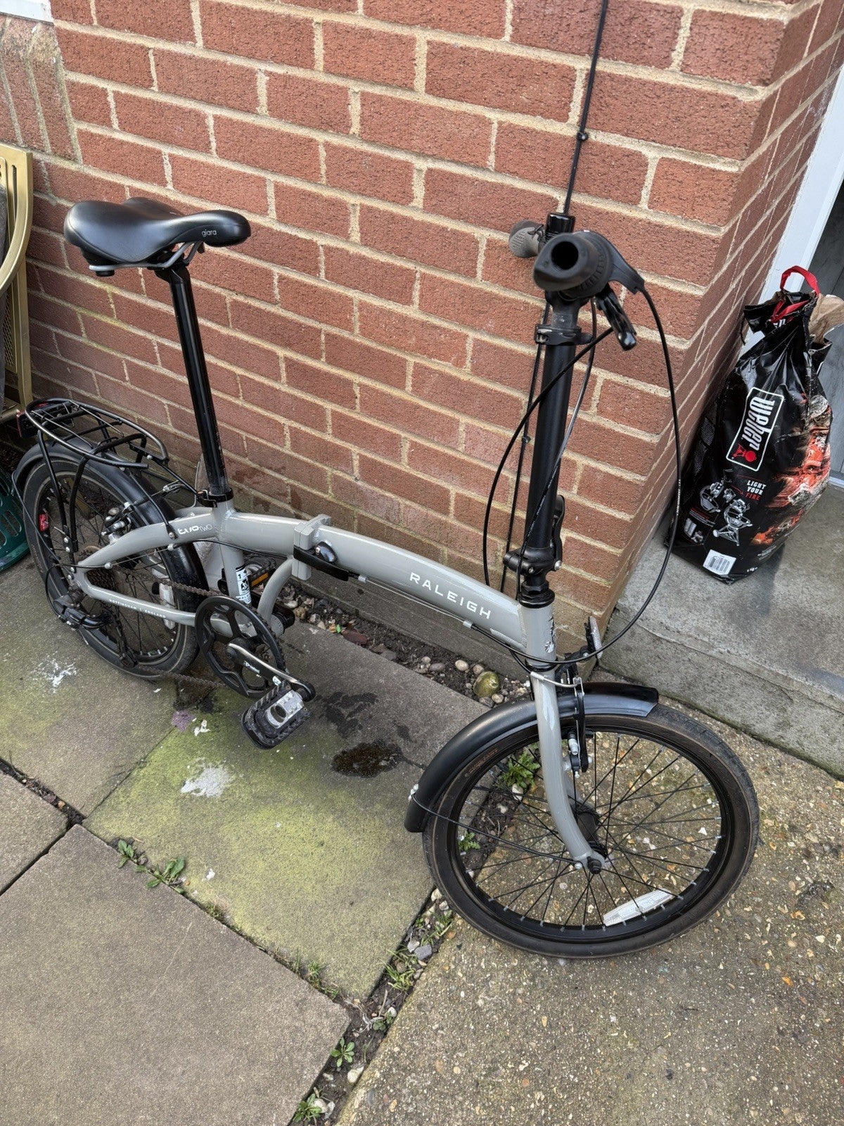 Raleigh Evo 2 Folding Bike 7-Speed Shimano Gears Grey Excellent Condition