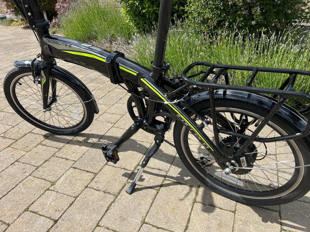 Carerra Cross City Folding Bike