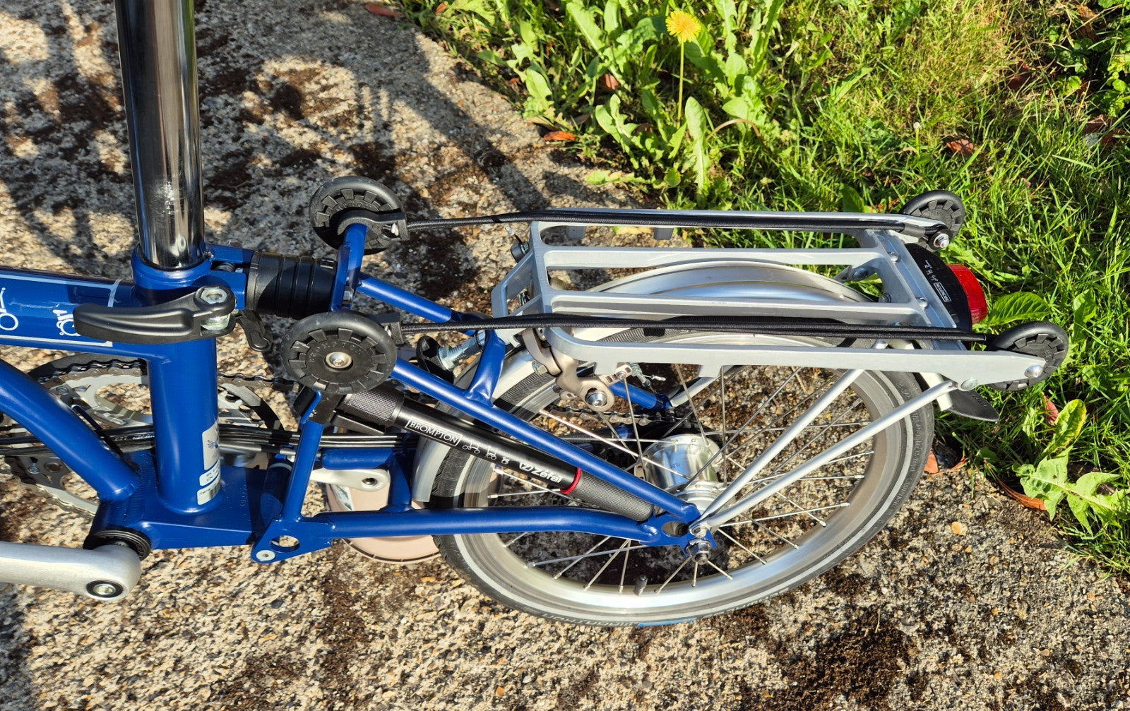 Cobalt Blue Brompton S6R - Rack & Hub Dynamo Lights - Excellent Condition!