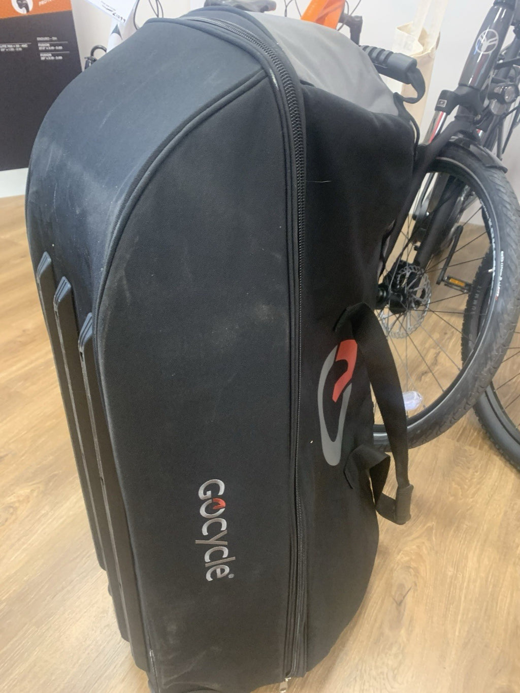 Gocycle travel case is compatible with GX, GXi, G4, G4i and G4i+ models.