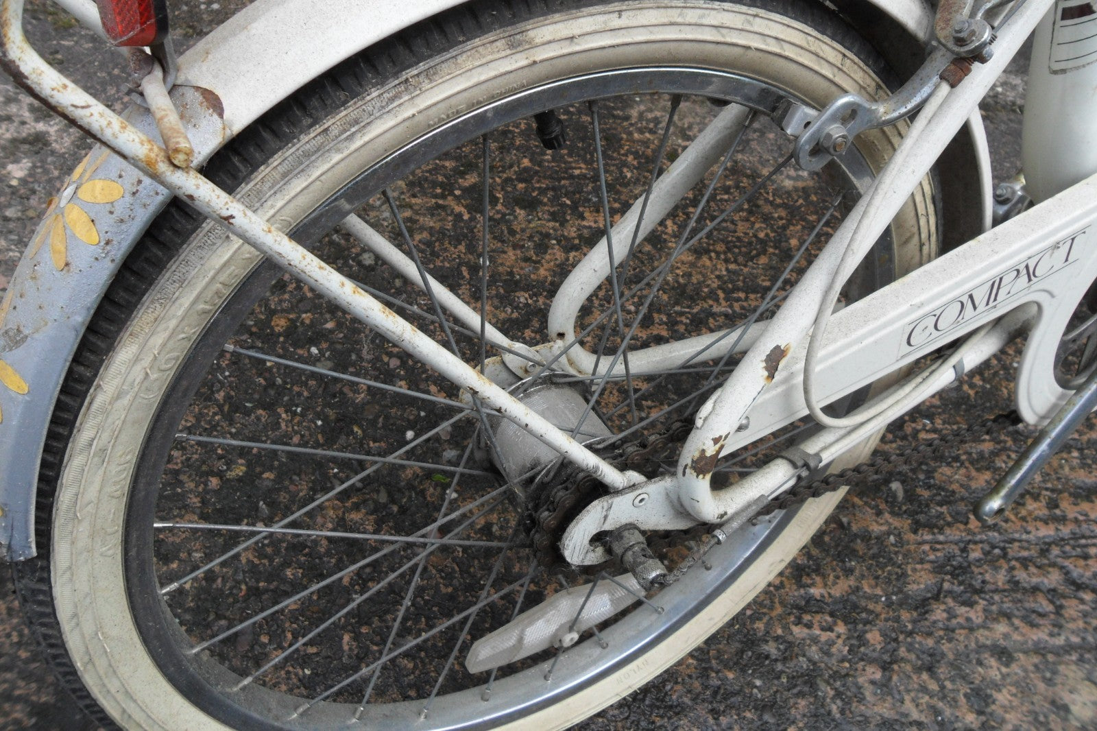 vintage raleigh fold up bike