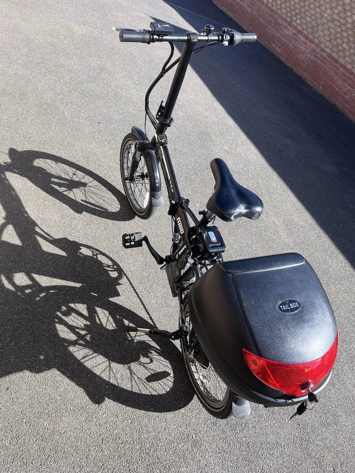 Falcon folding bike