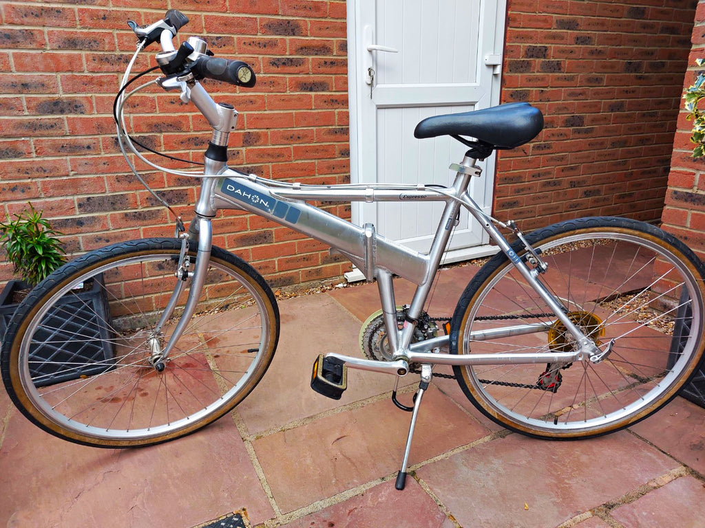 Dahon Espresso fullsize folding bike, index gears, aluminium