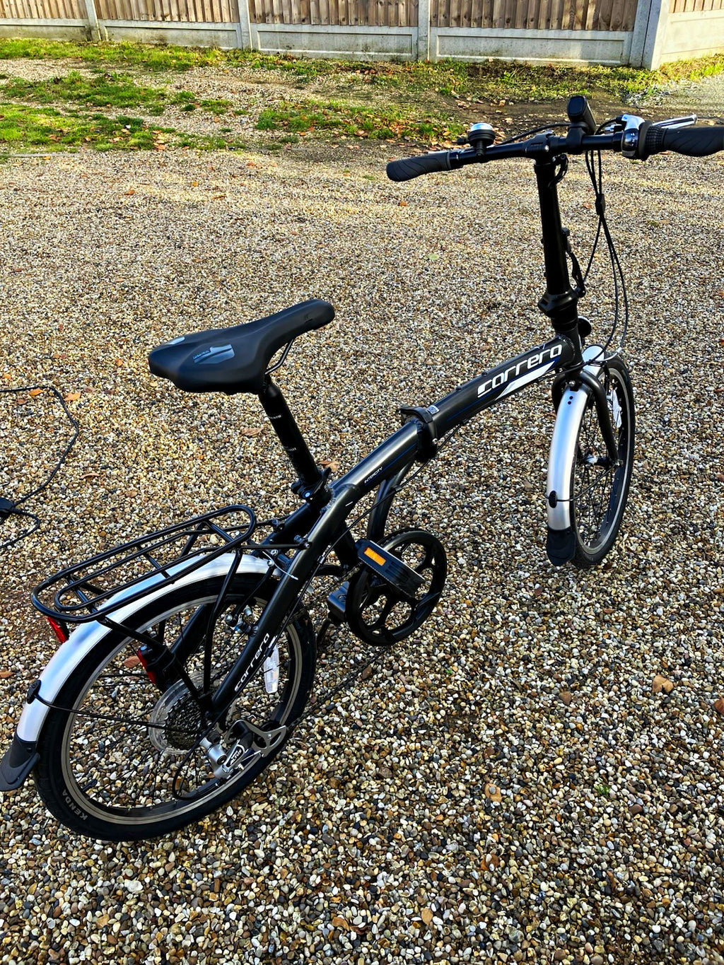 Carrera Transit 20in Folding Bike Black/Silver V-Brakes Mudguards Rear Rack