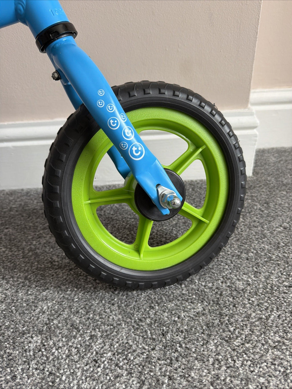 Trunki Folding Balance Bike 12" Hard Wheels - Blue