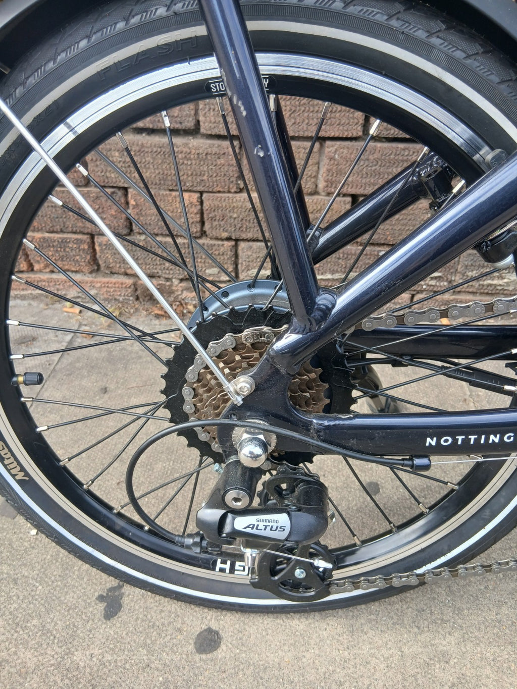 Raleigh Evo 7sp Folding Bicycle 20inch Wheels 7 Speed