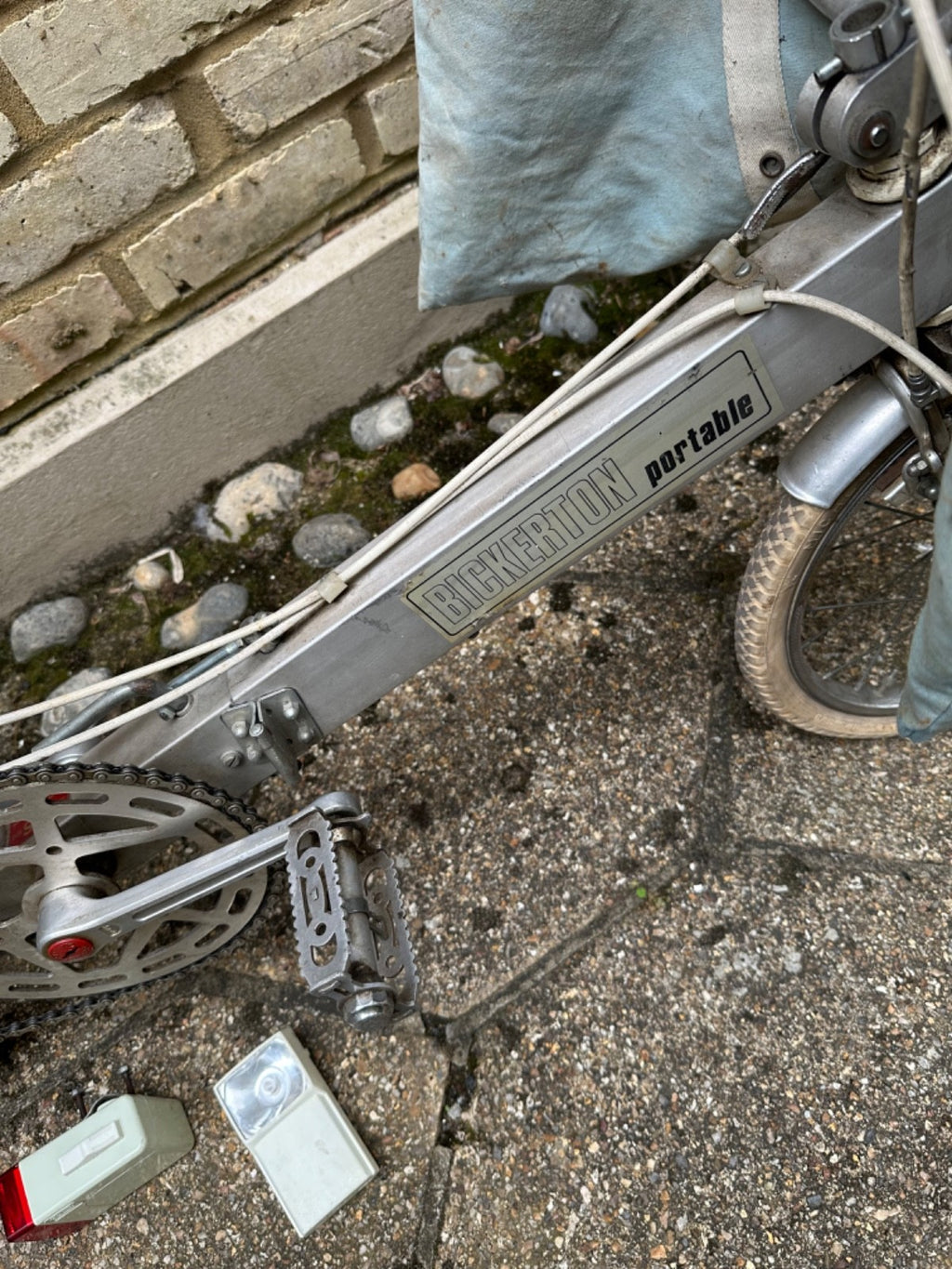 Vintage Bickerton Folding Bike One Previous Owner From New 3 Speed with Bag
