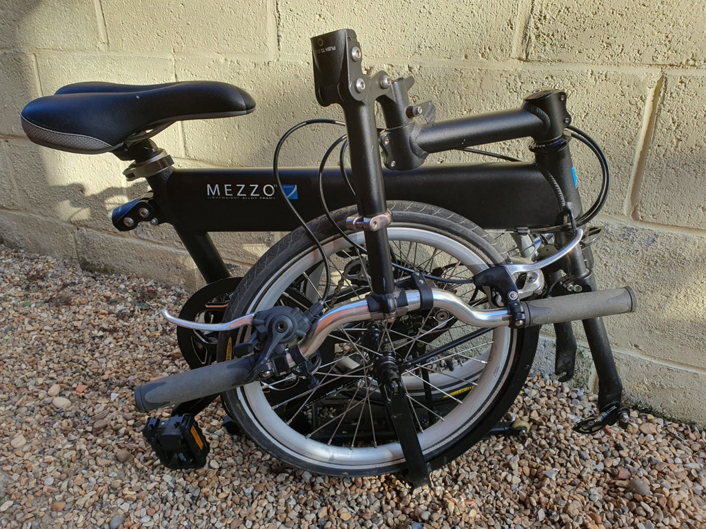 Mezzo D9  9-speed folding bicycle, black, very good condition, with carry bag.