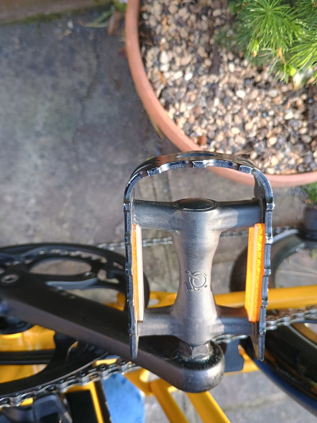 Brompton C Line 12-Speed In Bumblebee Yellow with Accessories and box 2025