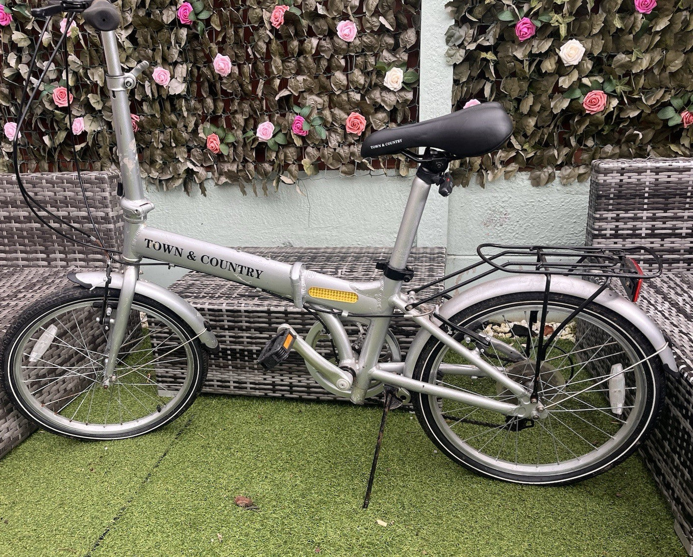 Town & Country Folding Bike 20in Silver Aluminium, Rear Rack, Mudguards