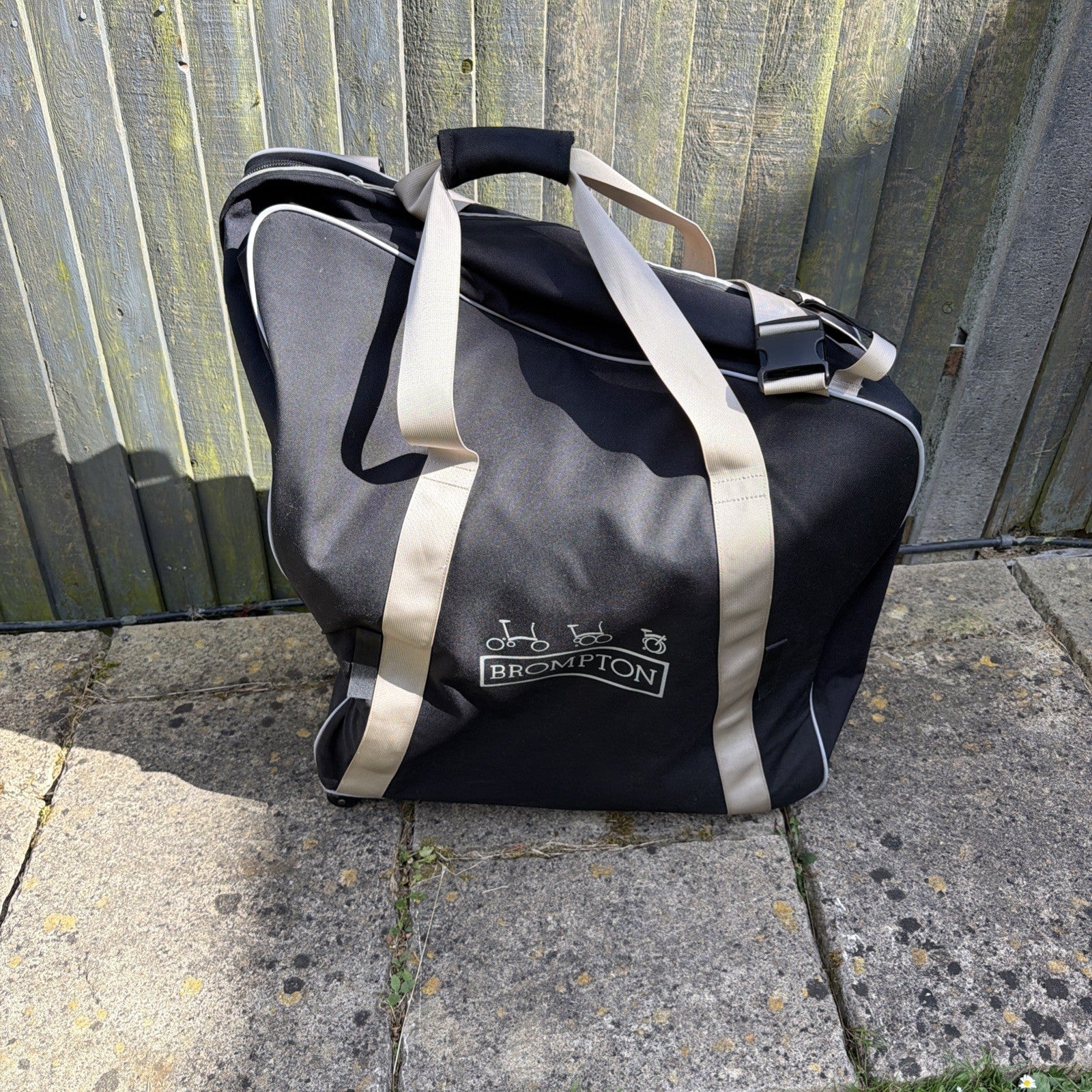 Brompton C-Line M3R Folding Bike with Brompton B Bag Travel Carry Roller Luggage