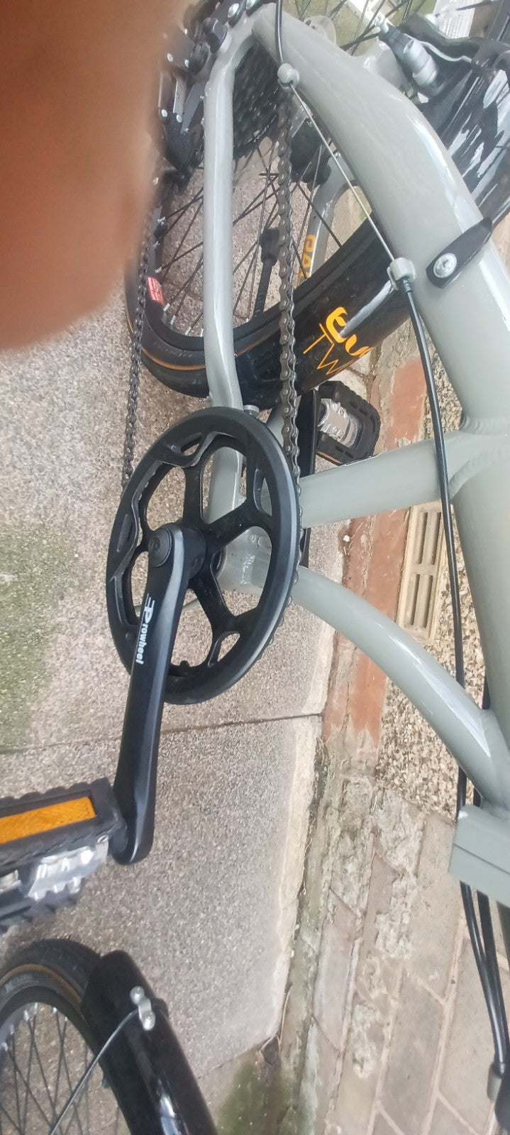Raleigh Evo 2 Folding Bike - 7 Speed Shimano - 20" Wheels