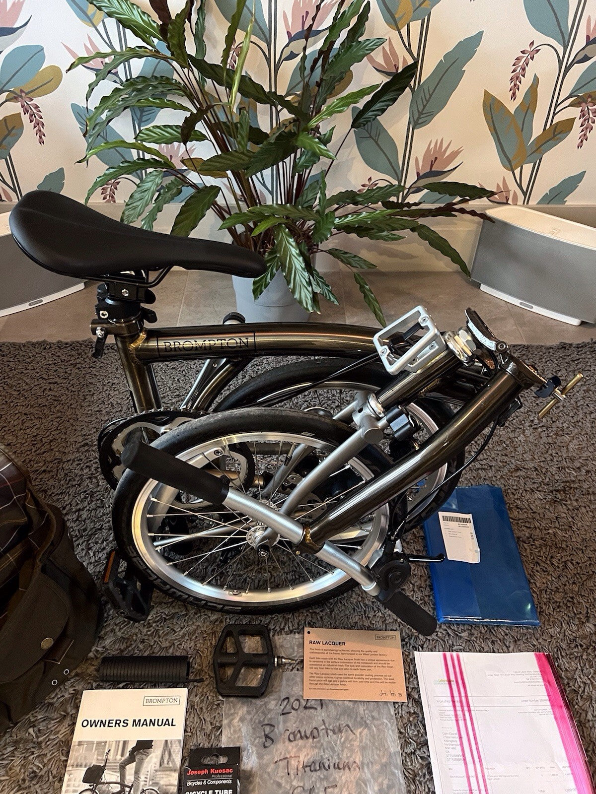 Brompton Titanium Virtually Unused & In Beautiful Showroom  Condition