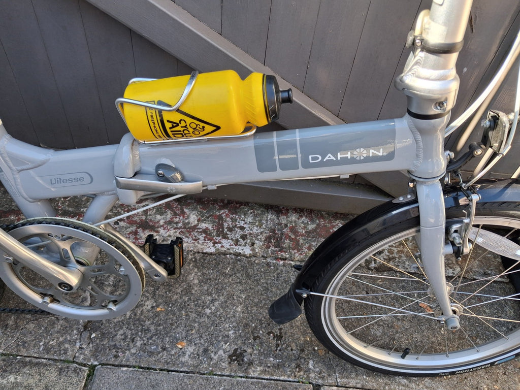 Dahon Vitesse folding bike silver