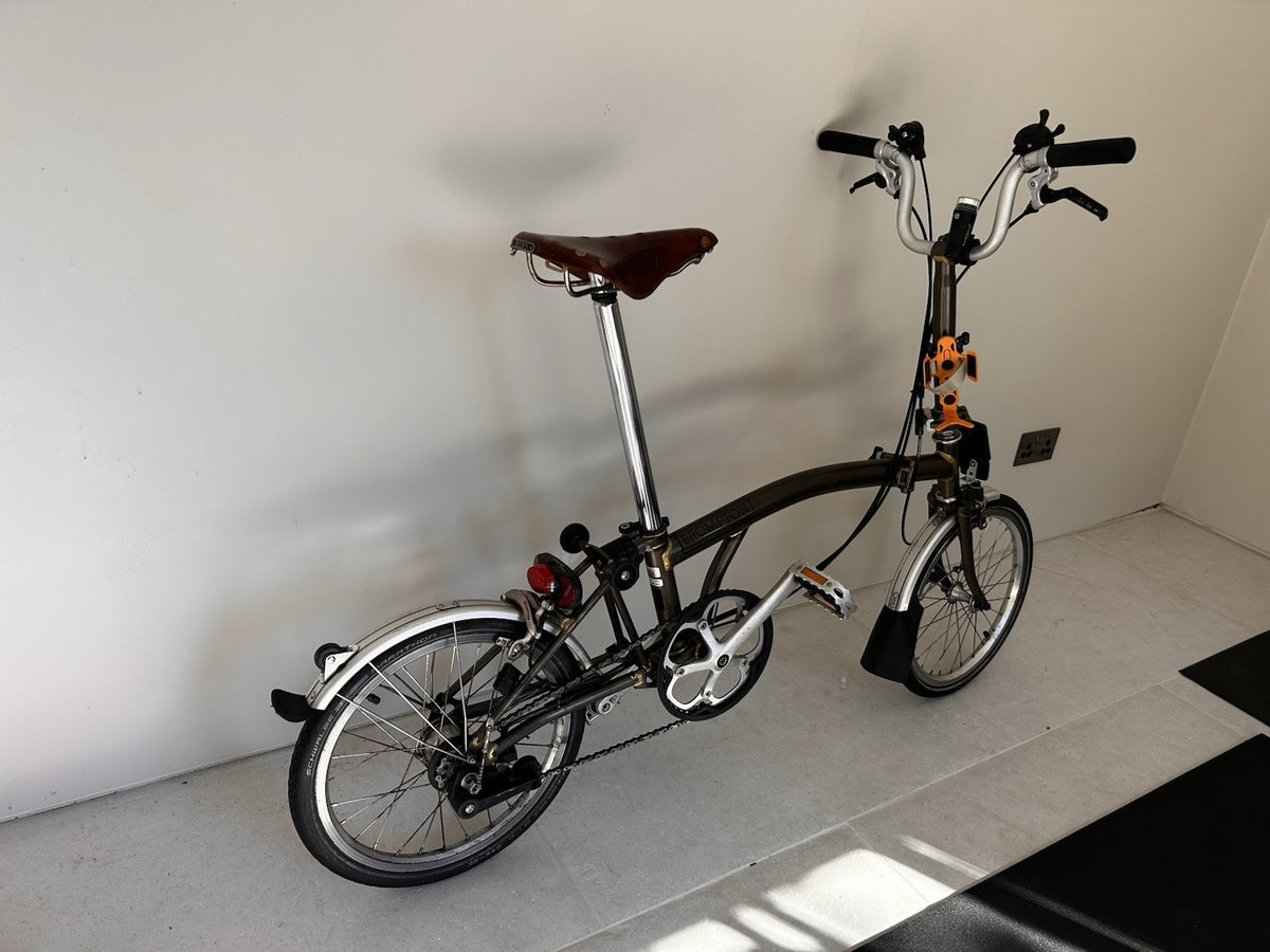 Brompton Folding Bike 6-Speed, Rare Raw Lacquer 2013 With Brompton L Front Bag