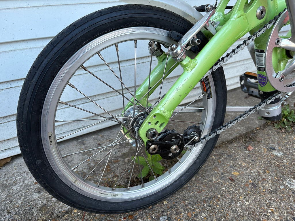 Dahon Jifo 16 Folding Bike Lightweight - in good condition