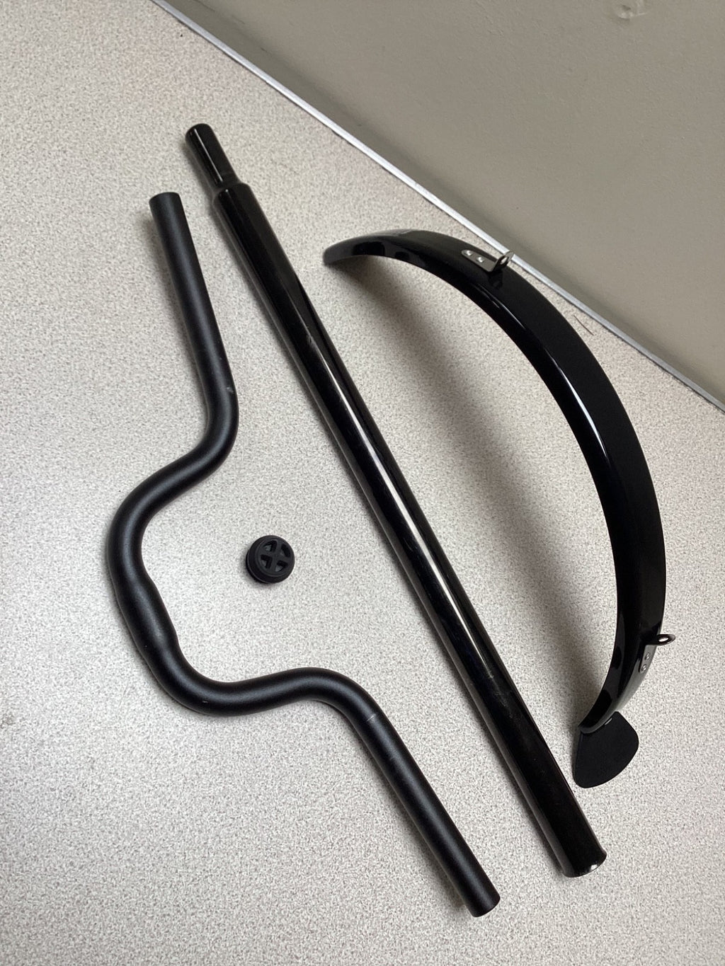 BROMPTON (R TYPE ) MUDGUARD BLADE / EXTENDED SEATPOST / MID/HIGH HANDLEBAR  .