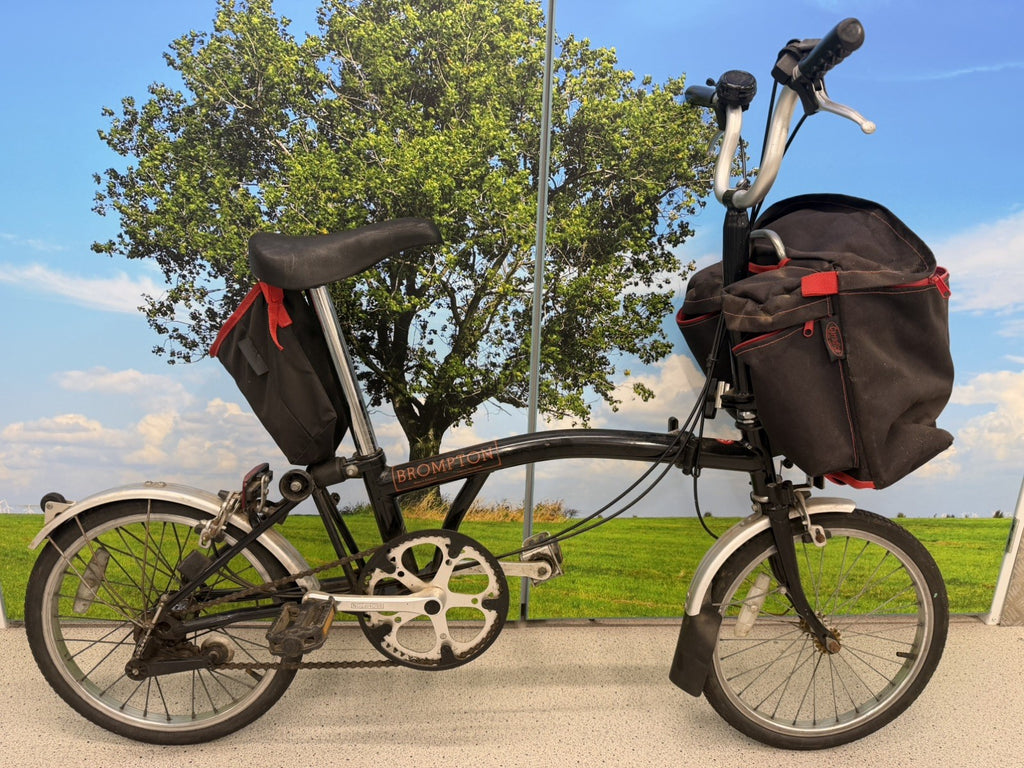 Brompton C Line M5L (5 Speed) folding bicycle -Black