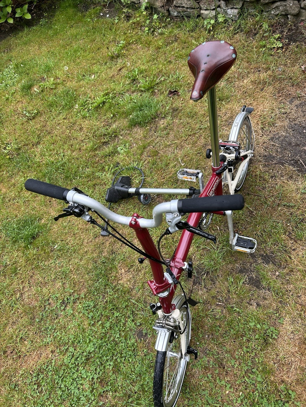 Brompton x Cambridge Satchel Folding Bike 3-Speed Red - Special Edition