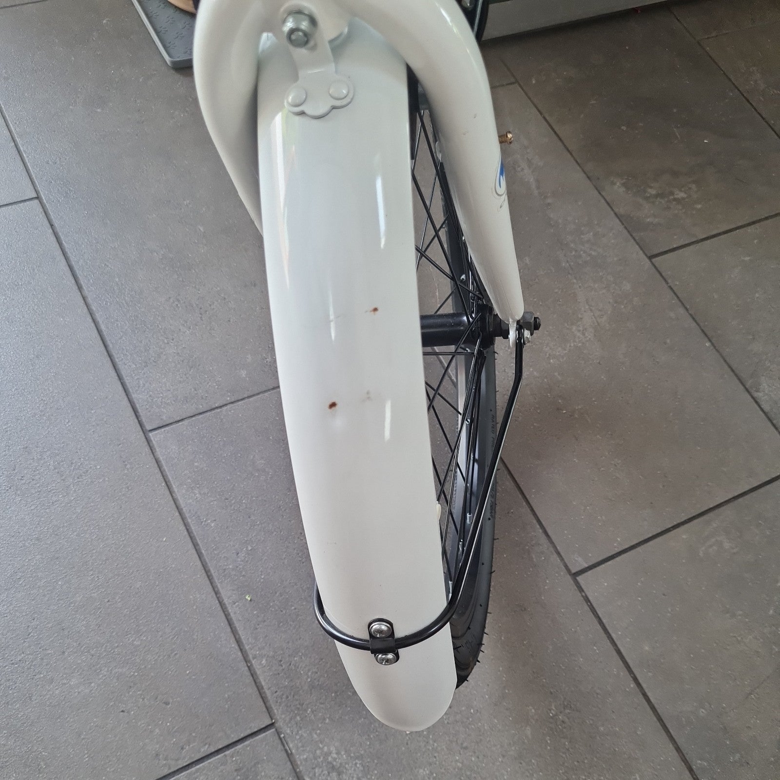 Cross CRF300 Folding Bike 20-inch Unisex White Wheel,pristine Condition