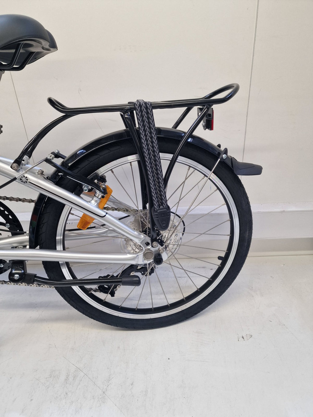 Dahon Mariner D8 8-Speed 20" Wheel Lightweight Alloy Folding Bike - Silver A