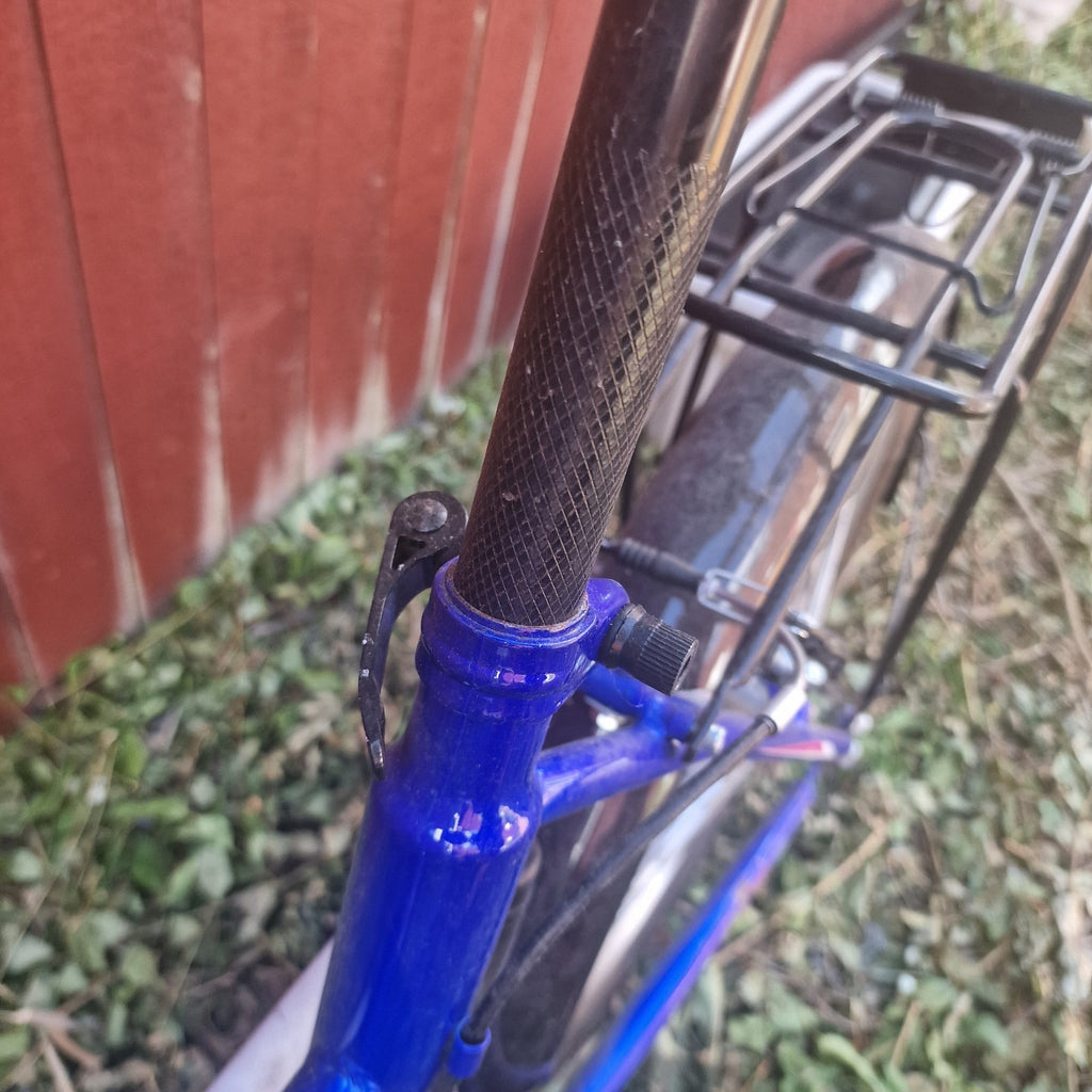 Aist Smart 20 2.0 Folding Bike 20 Inch Wheels 7 Speed Blue Used Good
