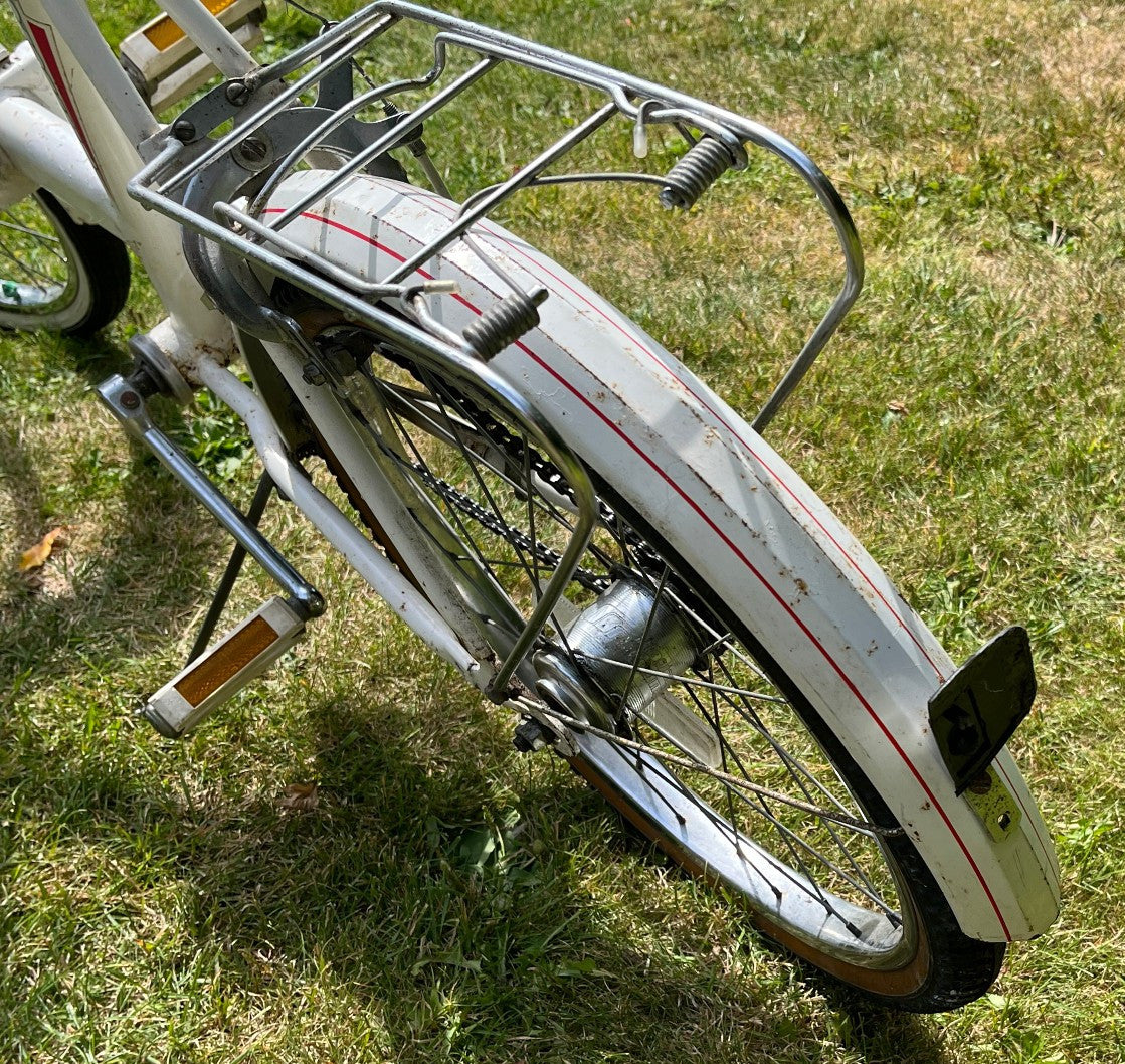 UNIVERSAL : 20" Wheel UniSport Sturmey Archer 3 Speed 1980s Vintage Folding Bike