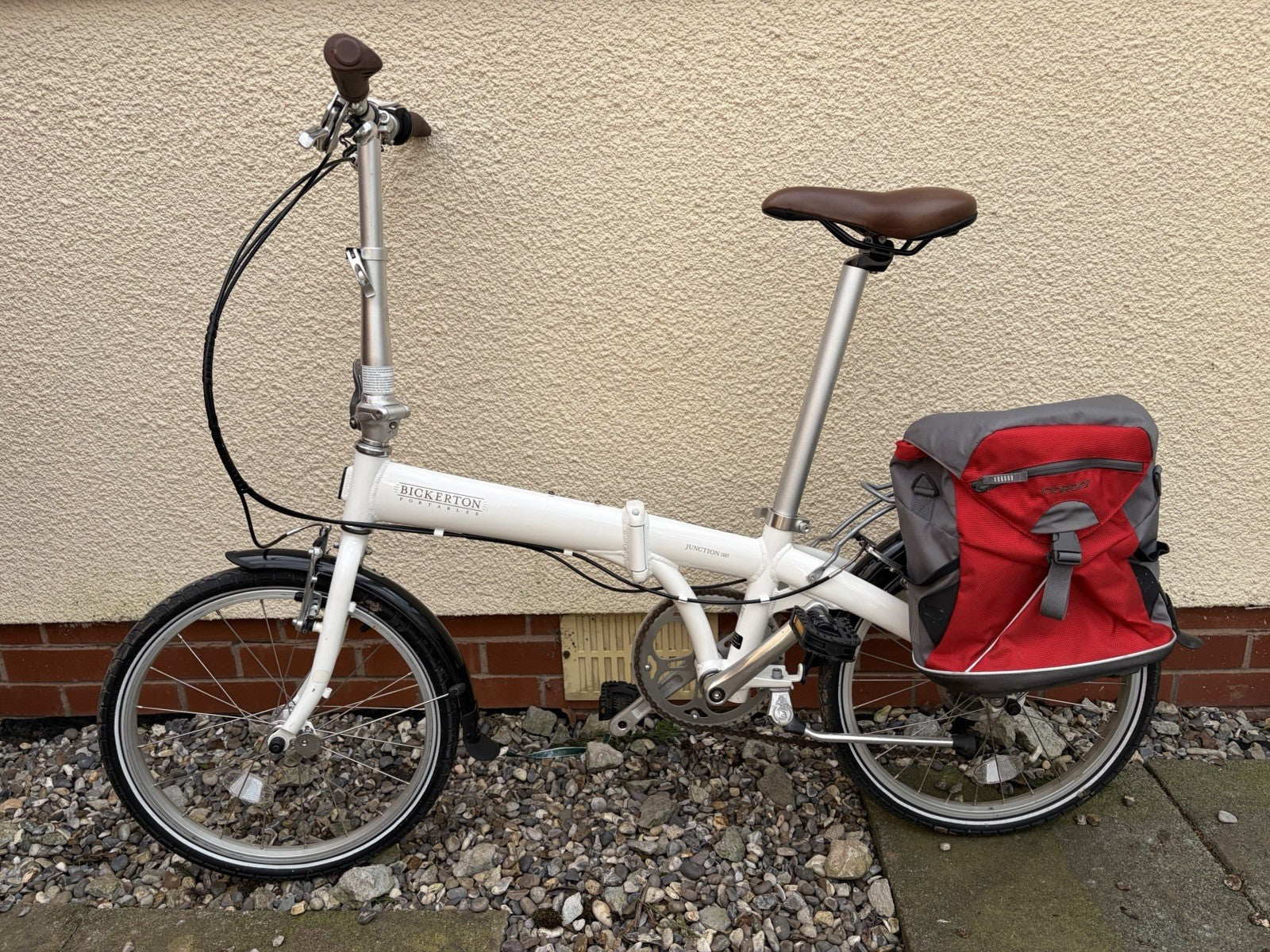 Bickerton Junction 1607 Foldable Bike White 20 Inch Wheels Great Condition