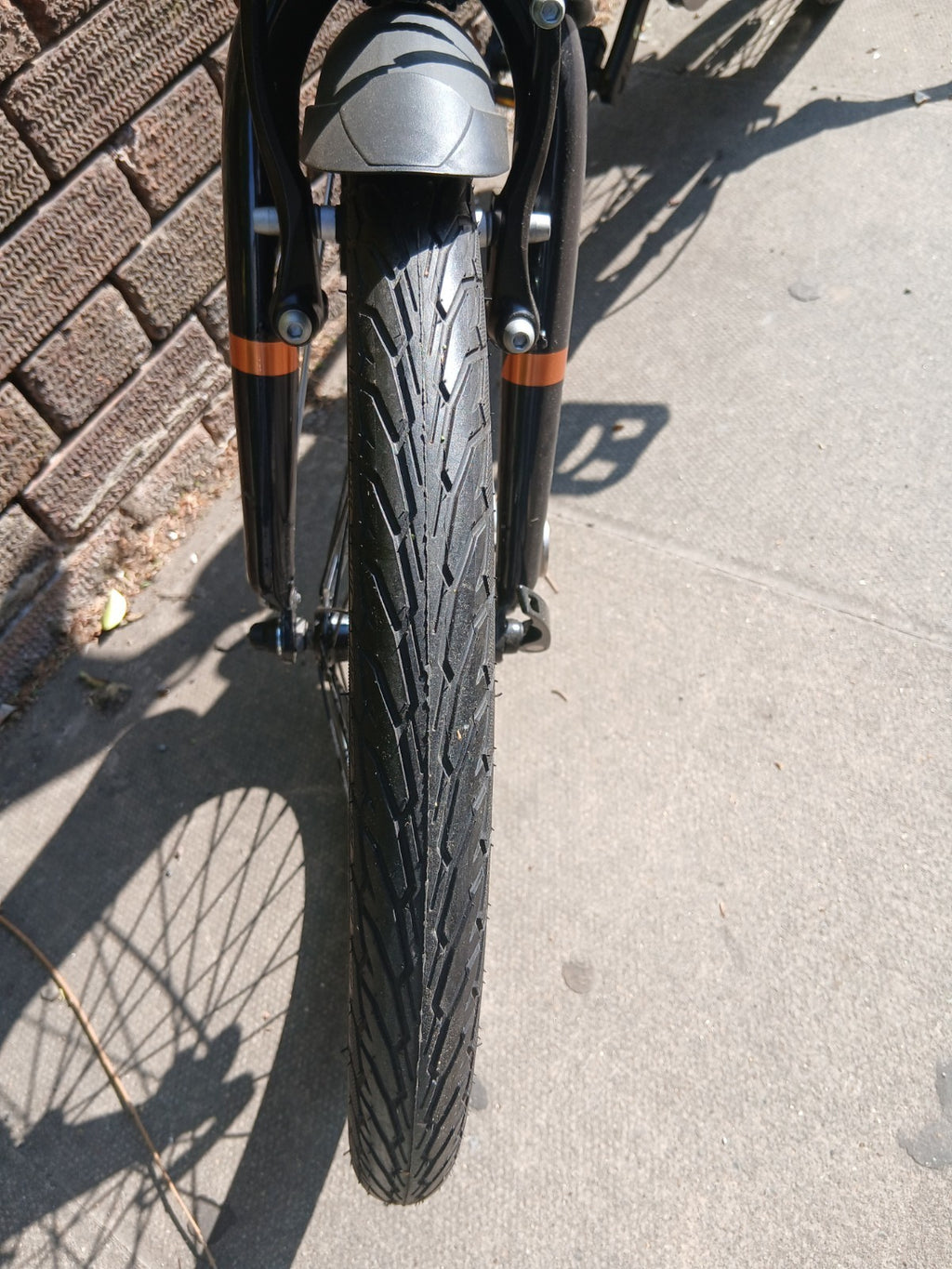 Raleigh Stow- Folding 7-Speed 20" Wheel Alloy Bike - Blue