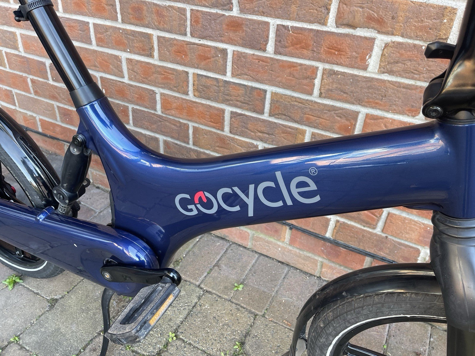 Go Cycle GX 2020 Folding Bike with portable docking station