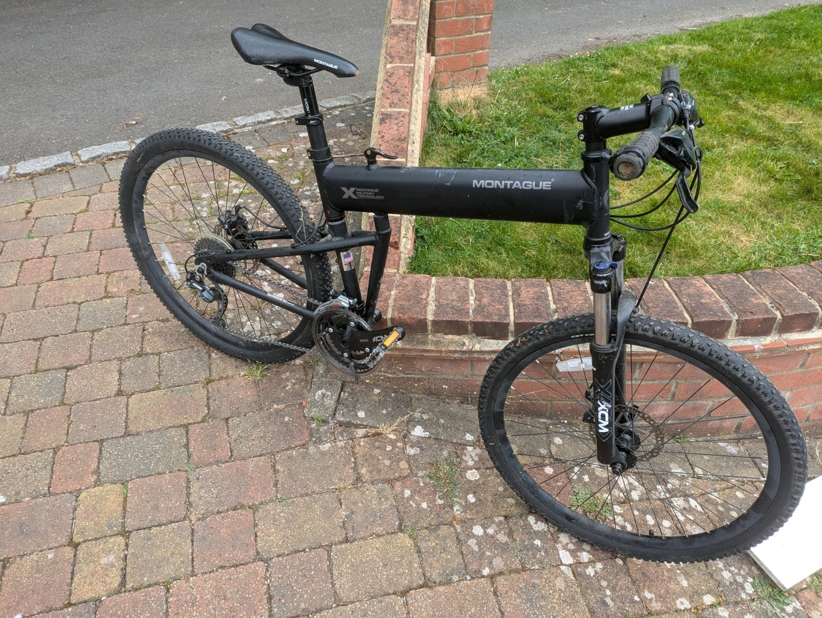 Montague Paratrooper Folding Bike Medium 26"