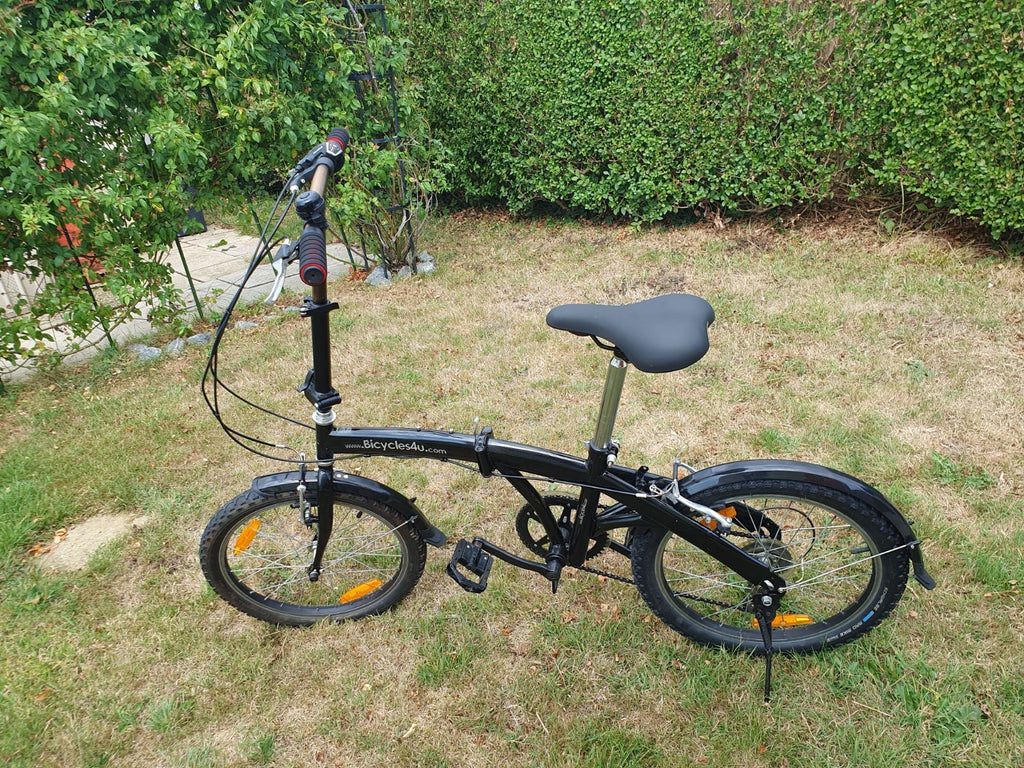 Pair Of Smart Folding Push Bikes.  In Excellent Working Condition