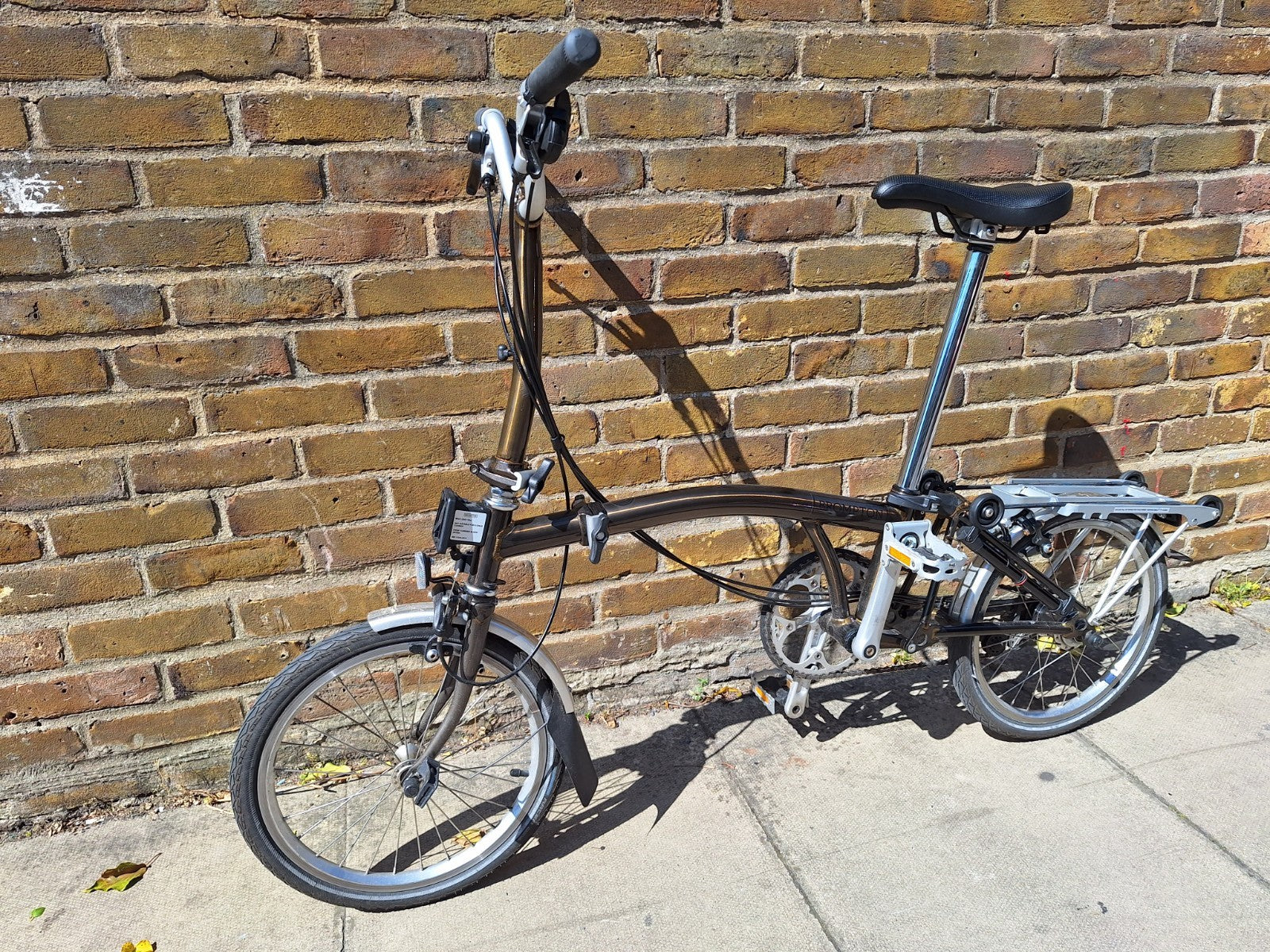 Brompton C Line Explore - 6 Speed - Mid Bar - Gloss Lacquer 2022
