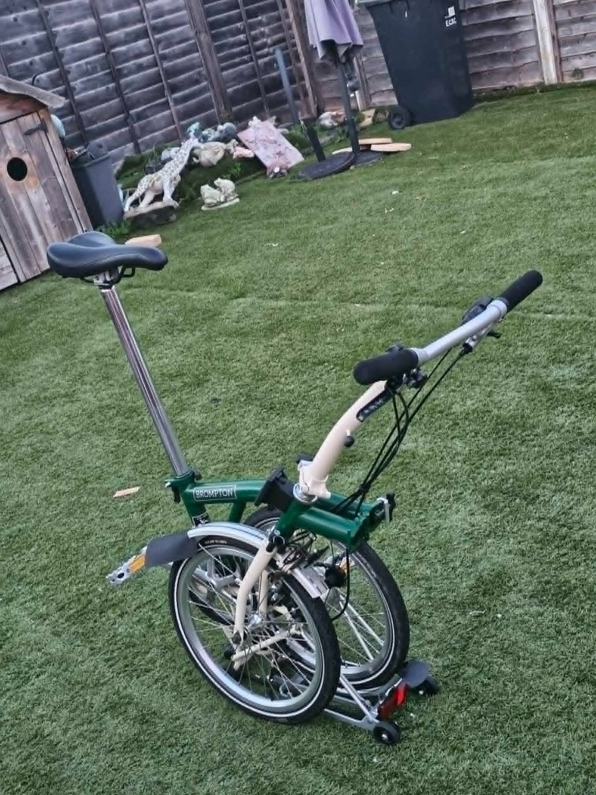 Brompton folding bike M6L, Mint Condition w/Case and Bag