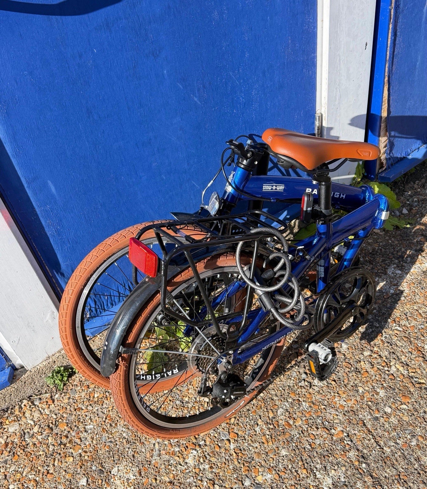 Raleigh Stow-A-Way 20in Folding Bike Blue, V-Brakes, Derailleur, Rear Rack
